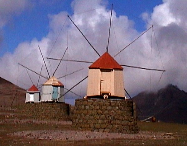 {short description of image}