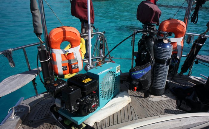 {short description of image}