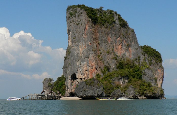 {short description of image}