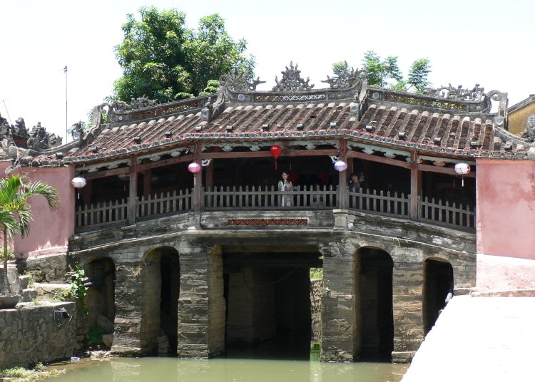 {short description of image}