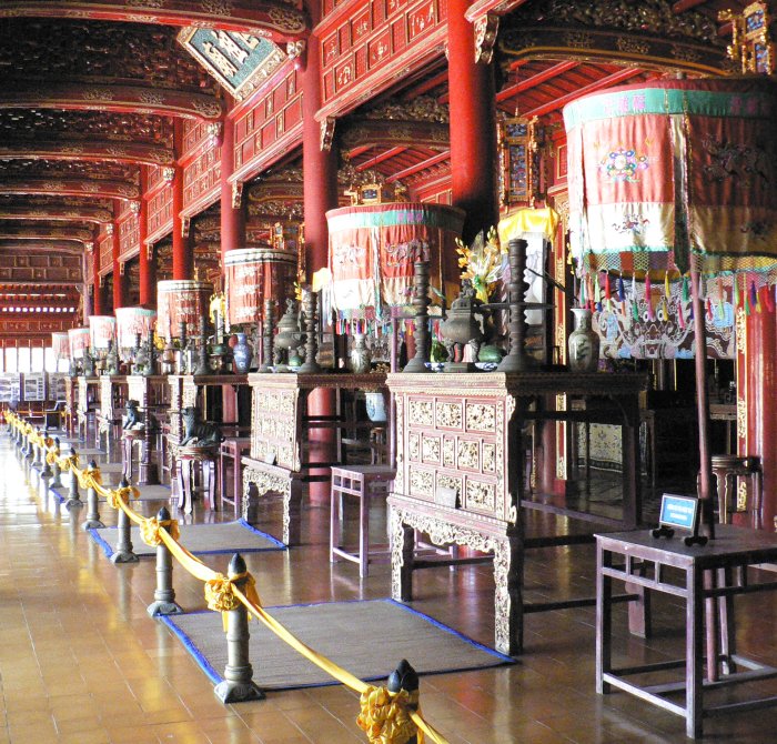 {short description of image}