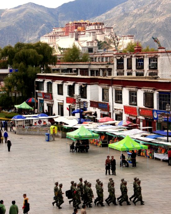 {short description of image}