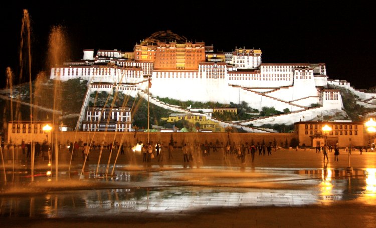 {short description of image}