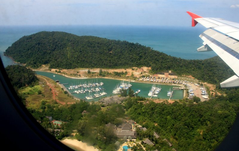 {short description of image}