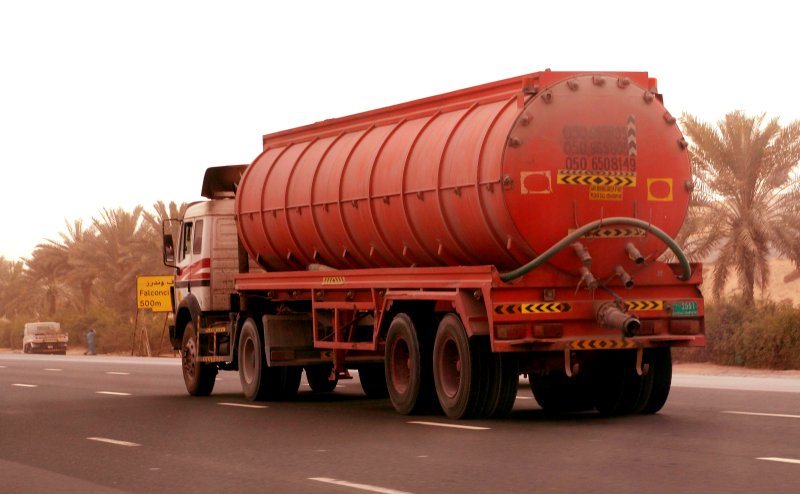 {short description of image}