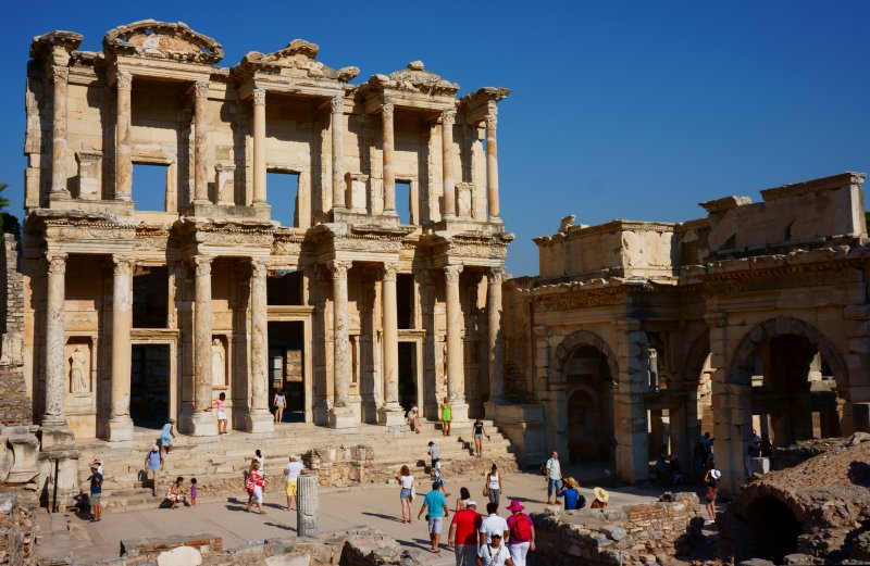 {short description of image}