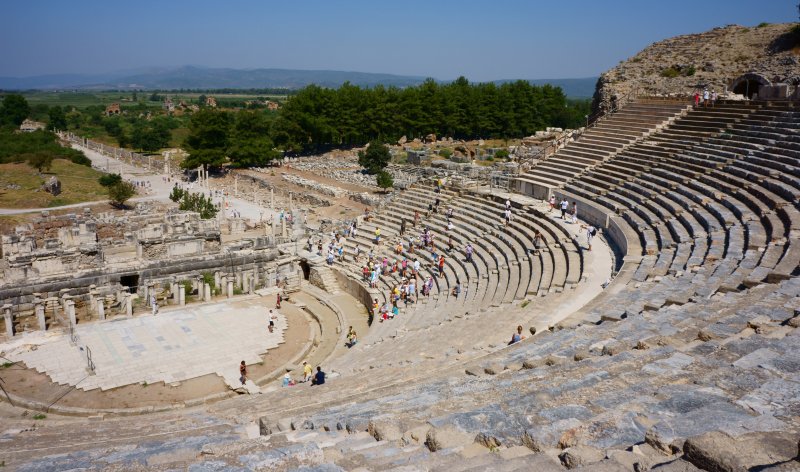 {short description of image}