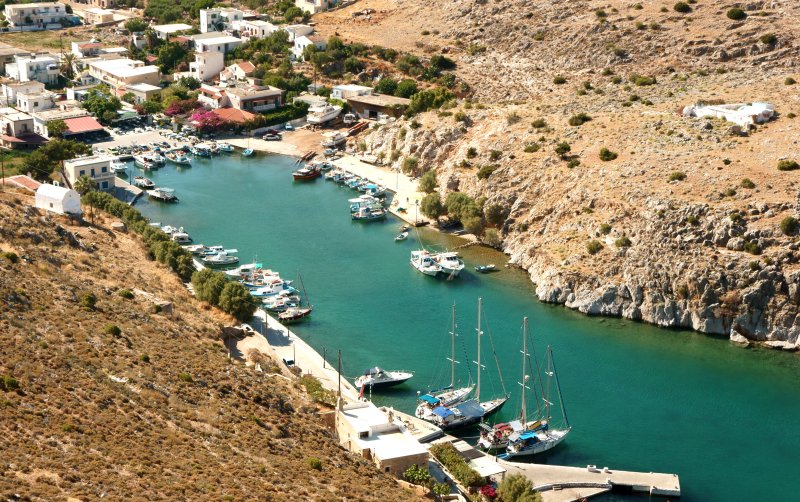 {short description of image}