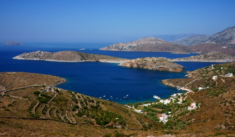 {short description of image}