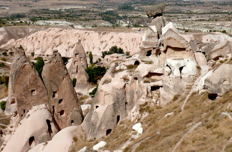 {short description of image}