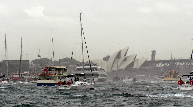 {short description of image}