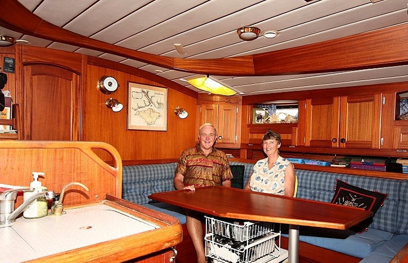 {short description of image}