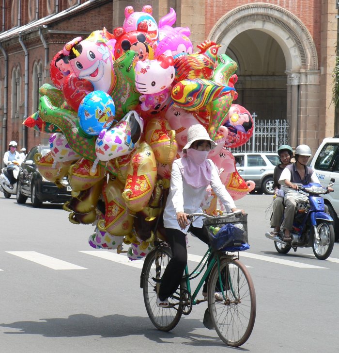 {short description of image}