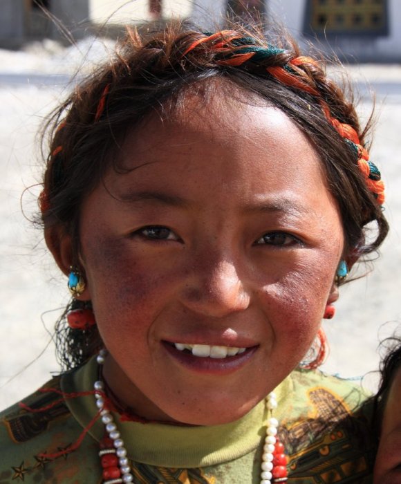 {short description of image}